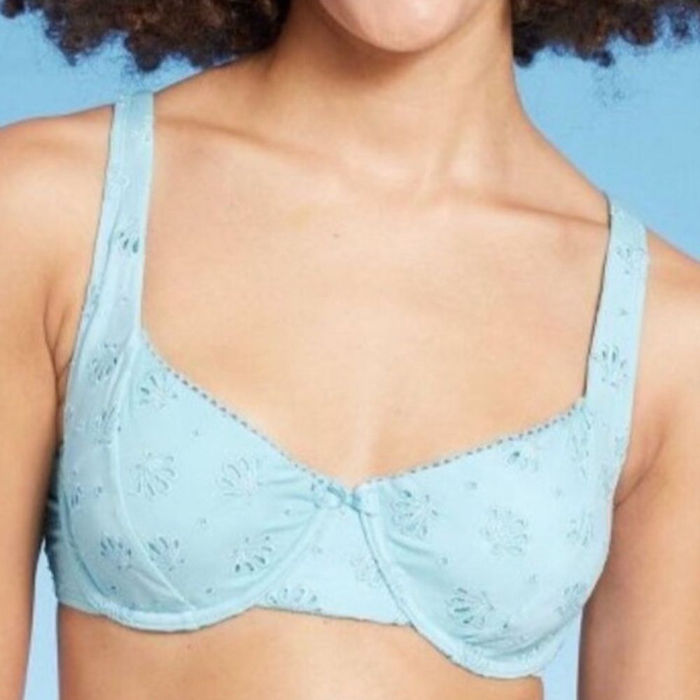 Wild Fable Women's Pointelle Underwire Bikini Top Light Blue medium (8-10) NWT
